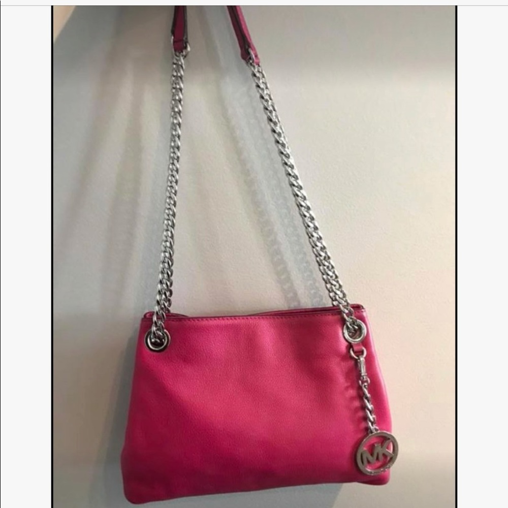 Jet Set Chain Item Medium Messenger MK purse